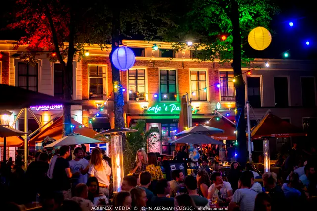 Event, people and live-music photography by Aquinox Media